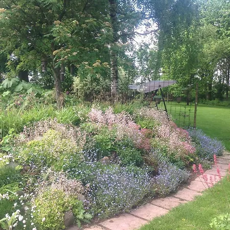 - Stakdelen 47 Bed & Breakfast *