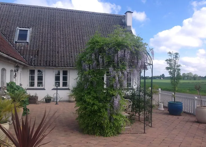 Bed & Breakfast - Stakdelen 47 *